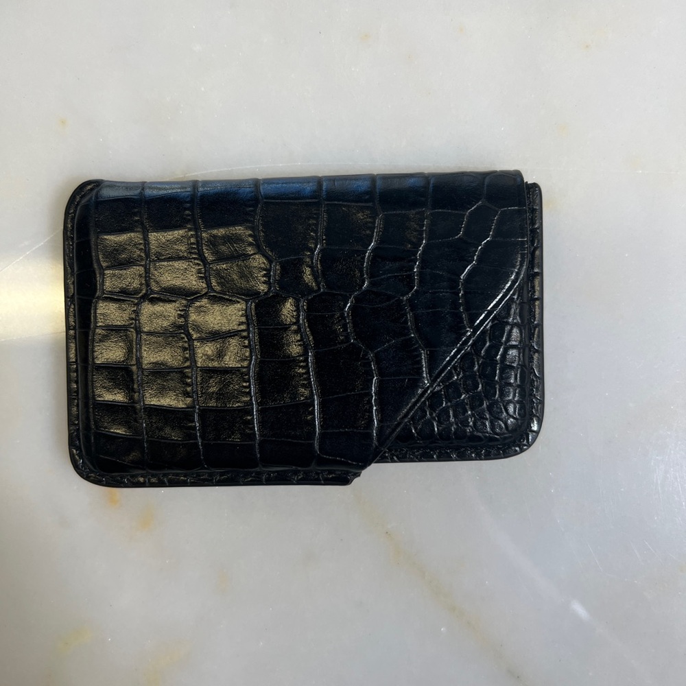 Mignon Hard Shell Black Leather Credit Card Holder